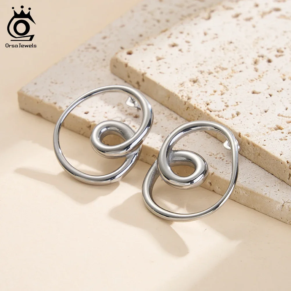 

ORSA JEWELS Stainless Steel Simple Circle Huggie Earrings for Women Exaggerated Ear Hoop Cartilage Piercing Party Jewelry STGE01