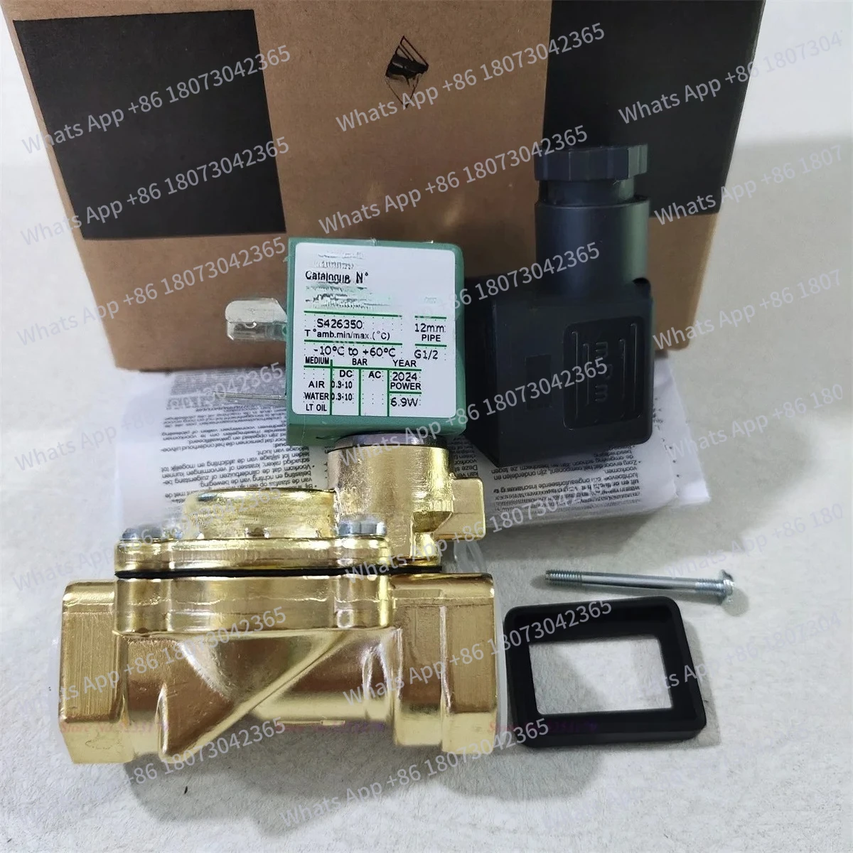 

Новый оригинальный электромагнитный клапан SCE238D002 DC24V