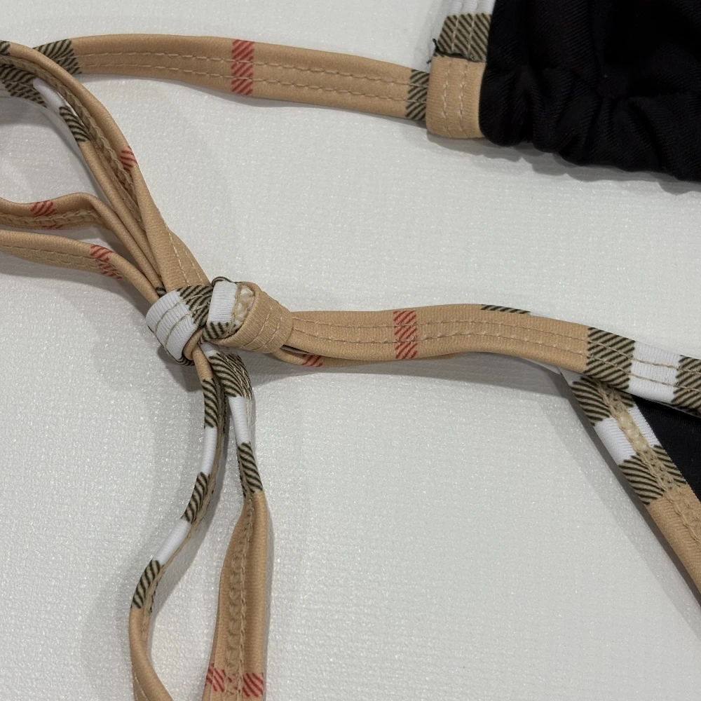 แบรนด์หรูออกแบบลาย Halter บิกินี่ผู้หญิงชุดว่ายน้ําชุดว่ายน้ําหญิงชุดบิกินี่สองชิ้นชุดว่ายน้ําเซ็กซี่ชุดว่ายน้ํา Beach Wear