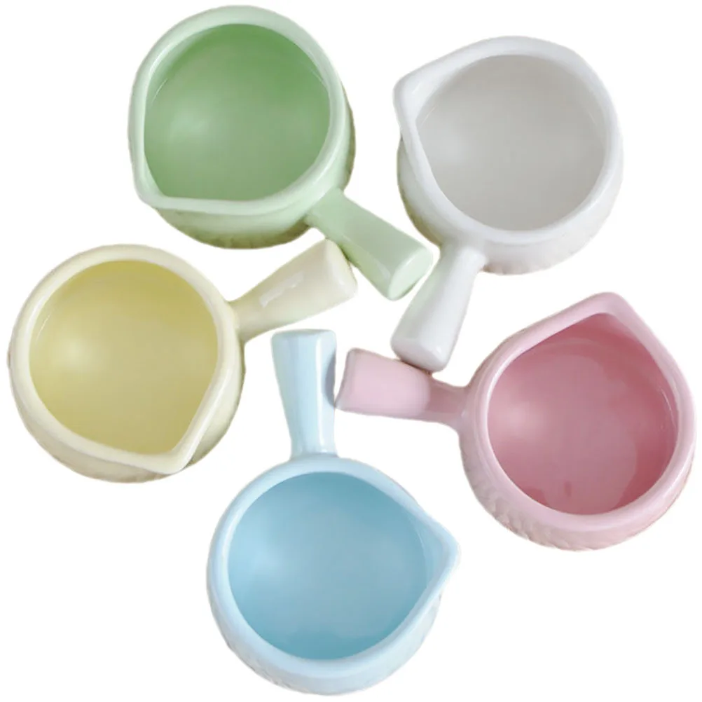 

5Pcs Ceramic Milk Jug Mini Creamer Pitcher Multipurpose Coffee Syrup Sauce Dispenser Creamer Pitcher Dipping Sauce Cups