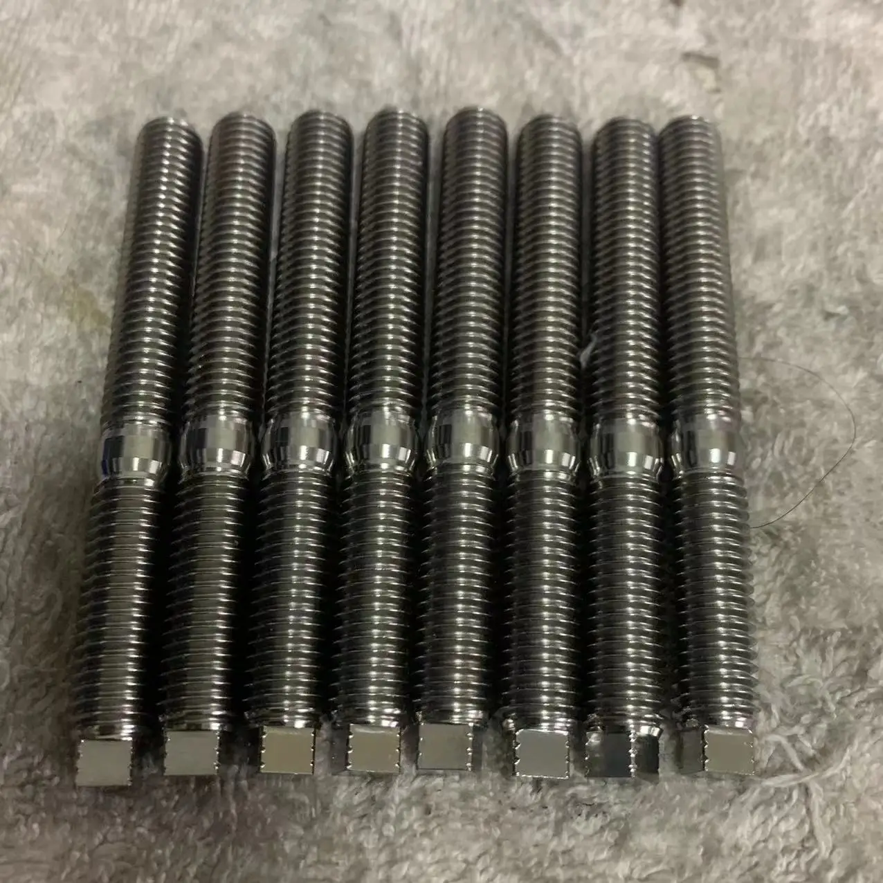 M10x1.25x90 علبة شحن السباق لمحرك التيتانيوم الترباس Gr5