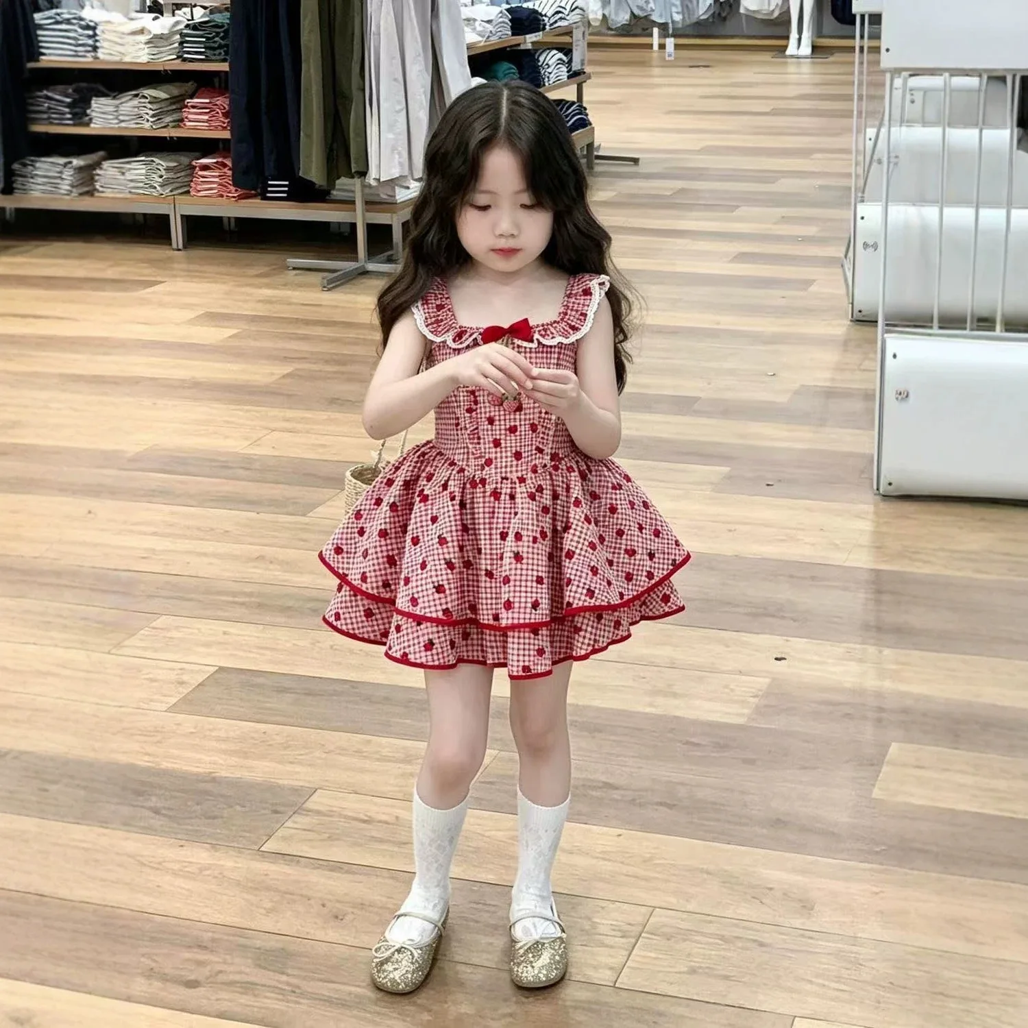 Korean Children Clothing Girls Summer New Sleeveless Dress Sweet Three-dimensional Strawberry Lotus Leaf Collar Princess Dress