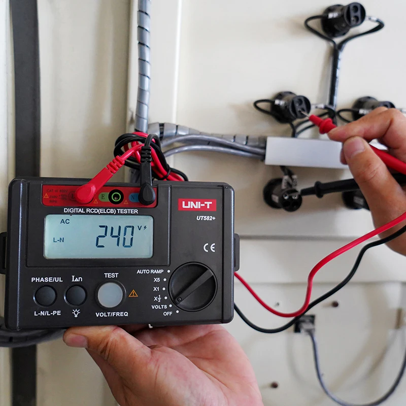 UNI-T UT582+ Digital RCD (ELCB) Tester AUTO RAMP Leakage Circuit Breaker Meter with Mis-Operation Buzzer