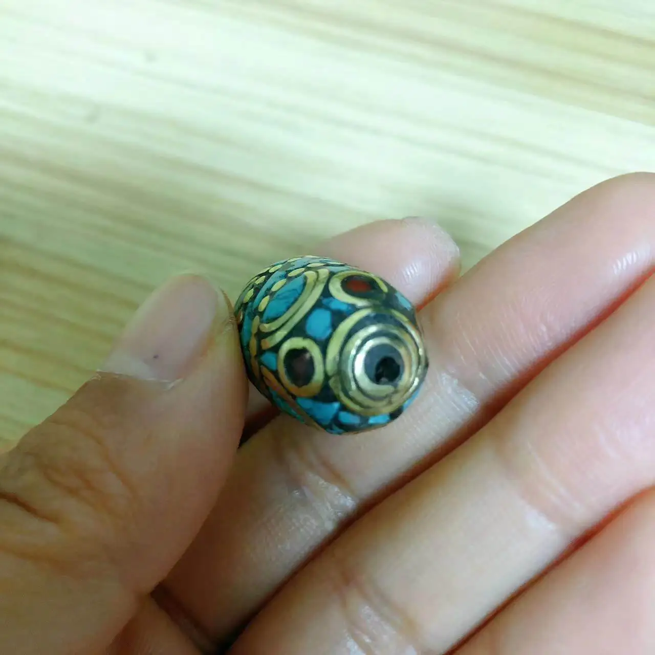 BD280  Nepal Handmade Beads Brass Inlaid Turquoises Coral Stone Oval Diy Beads Jewelry Accessory 4 PCS Beads Lot