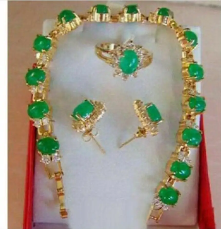 

Hot AAA Green Jade Link Bracelet Earrings Ring Set