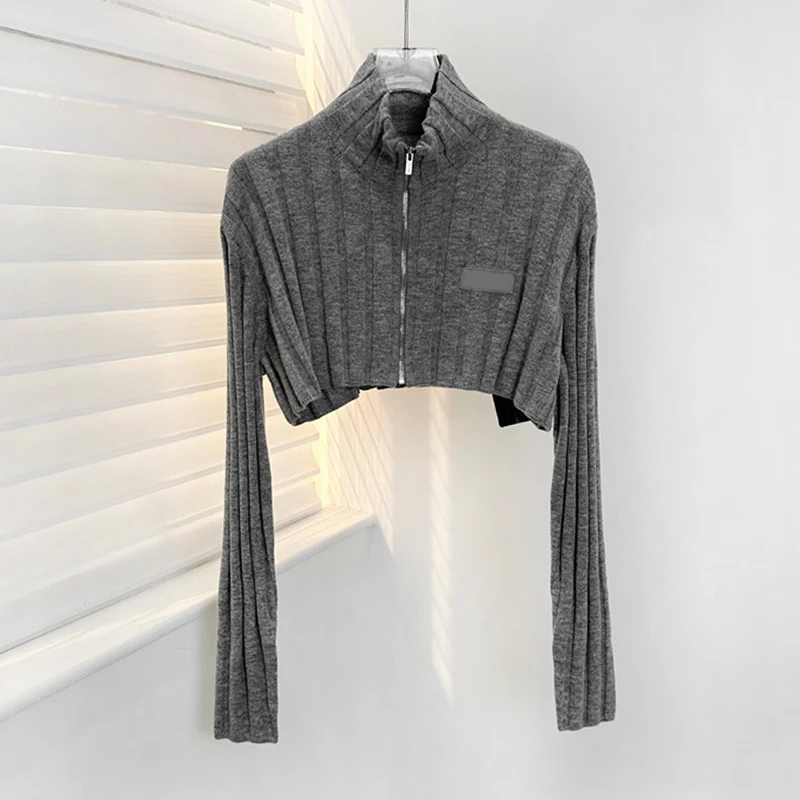 

Spring 2026 Women's ey Letter Zipper f High Collar Knitted Cardigan ort Outerwear Soft Commute Sle Long Sve Top