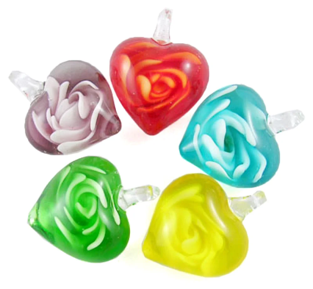 50pcs Valentines Day Handmade Lampwork Heart Pendants With Inner Flower Pendant Mix Color for necklace jewelry DIY making Decor