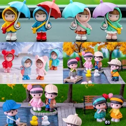 1pc DIY Mini hat Couples Dolls Fairy Garden Miniatures Decor Dollhouse Action Figures Figurine Micro Landscape Random color