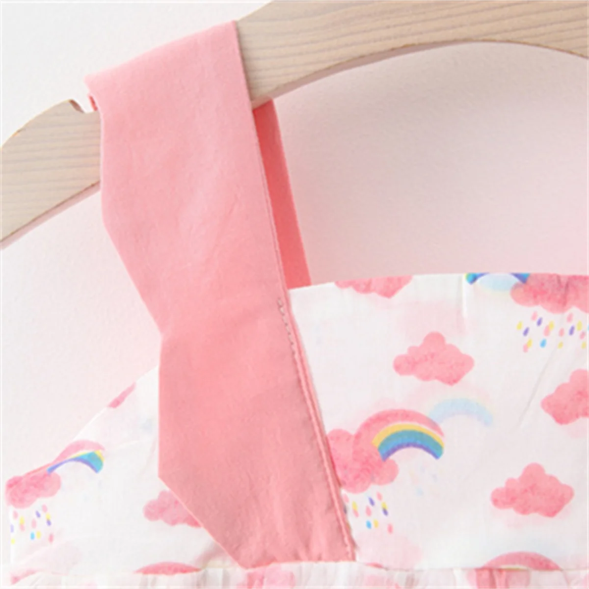 Baby Girl Summer Dress Sweet Rainbow Cloud Print Mesh Sling Princess Dress Suitable for 0-3 Years Old