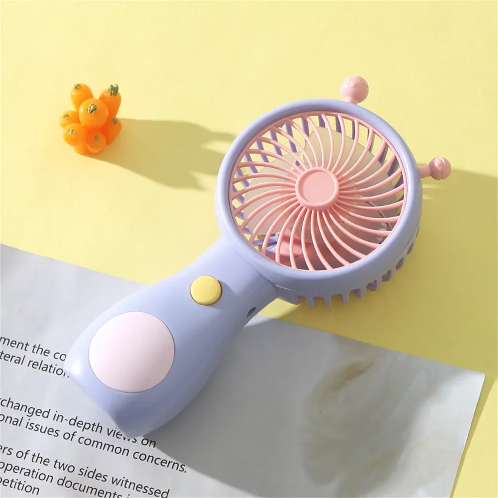 Cute Snail Charging Fan Handheld Mini Portable USB Charging Mini ventilatore portatile per uso domestico Outdoor Pocket Compact Fan 1PC