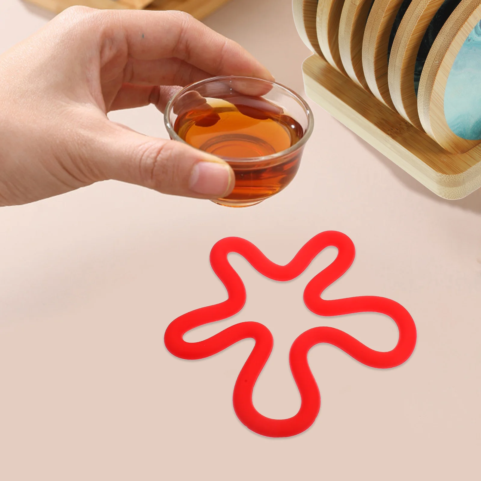 

2Pcs Heat Resistant Silicone Coasters Double Layered Exquisite Holiday Theme Versatile Use for Coffee Cups and More