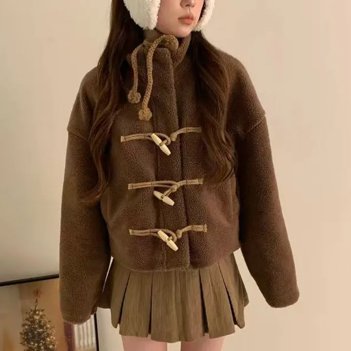 

Women's Chic Thiened Autumn Winter Coat Loose Faionable Fur Top Button Design Versatile Personalized Horned Button Jaet
