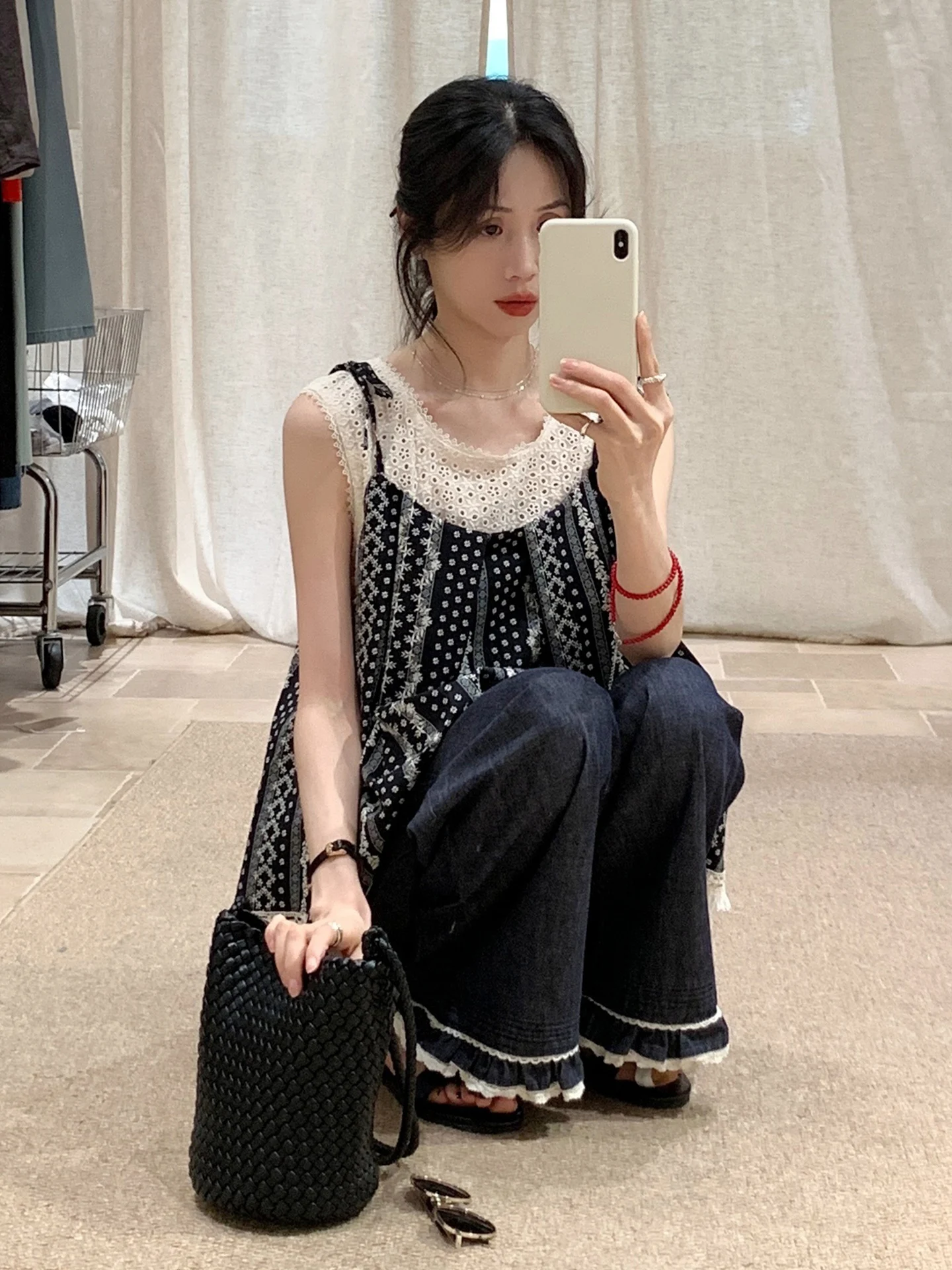 

Корейская женская летняя блузка-топ с эффектом двухслойности, с милым мягким узлом и завязками, модный дизайн