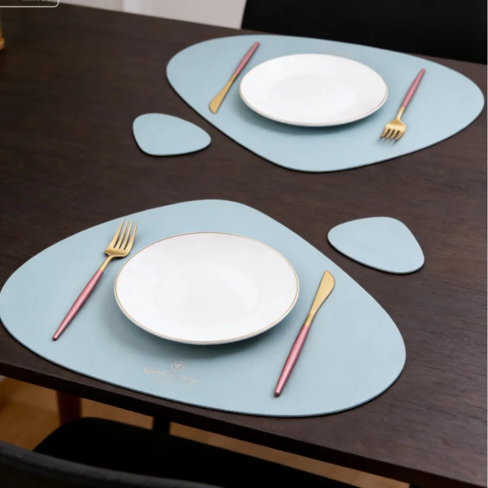 1/4/6-teiliges Luxus-Geschenkset Tischsets und Untersetzer Waschbare Platzdeckchen für Ovale Runde Tische für Küche Terrasse Innen- und Außenbereich