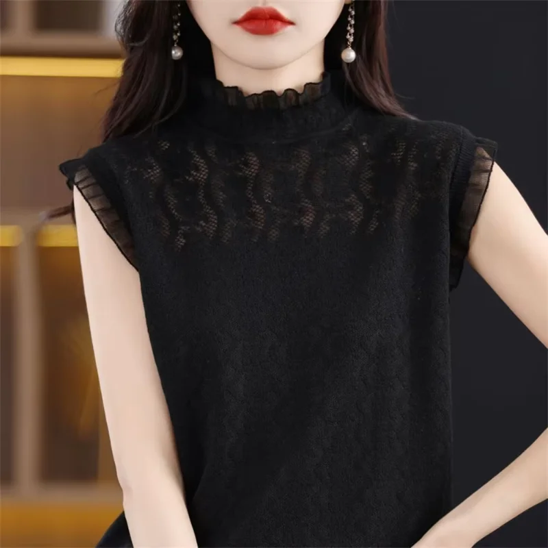 2026 Spring Summer Summer Sexy Lace Tops Women Sleeveless Hollow Out Camis Knitted Vest Pullover Solid Black White Crop Top