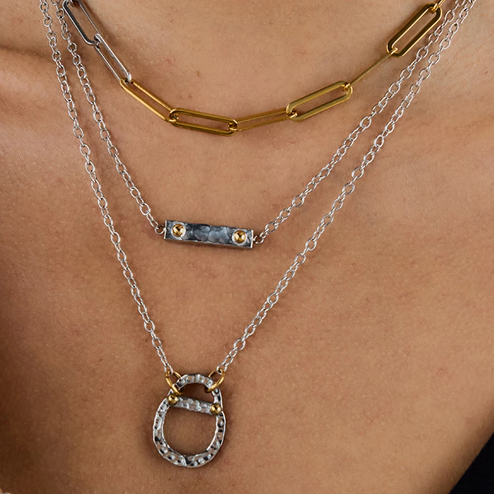 

AIKOER Minimalist Designer's Two tone Square Hammer Pendant Necklace Eco friendly Can Pendant Stackable Necklace Women's Jewelry