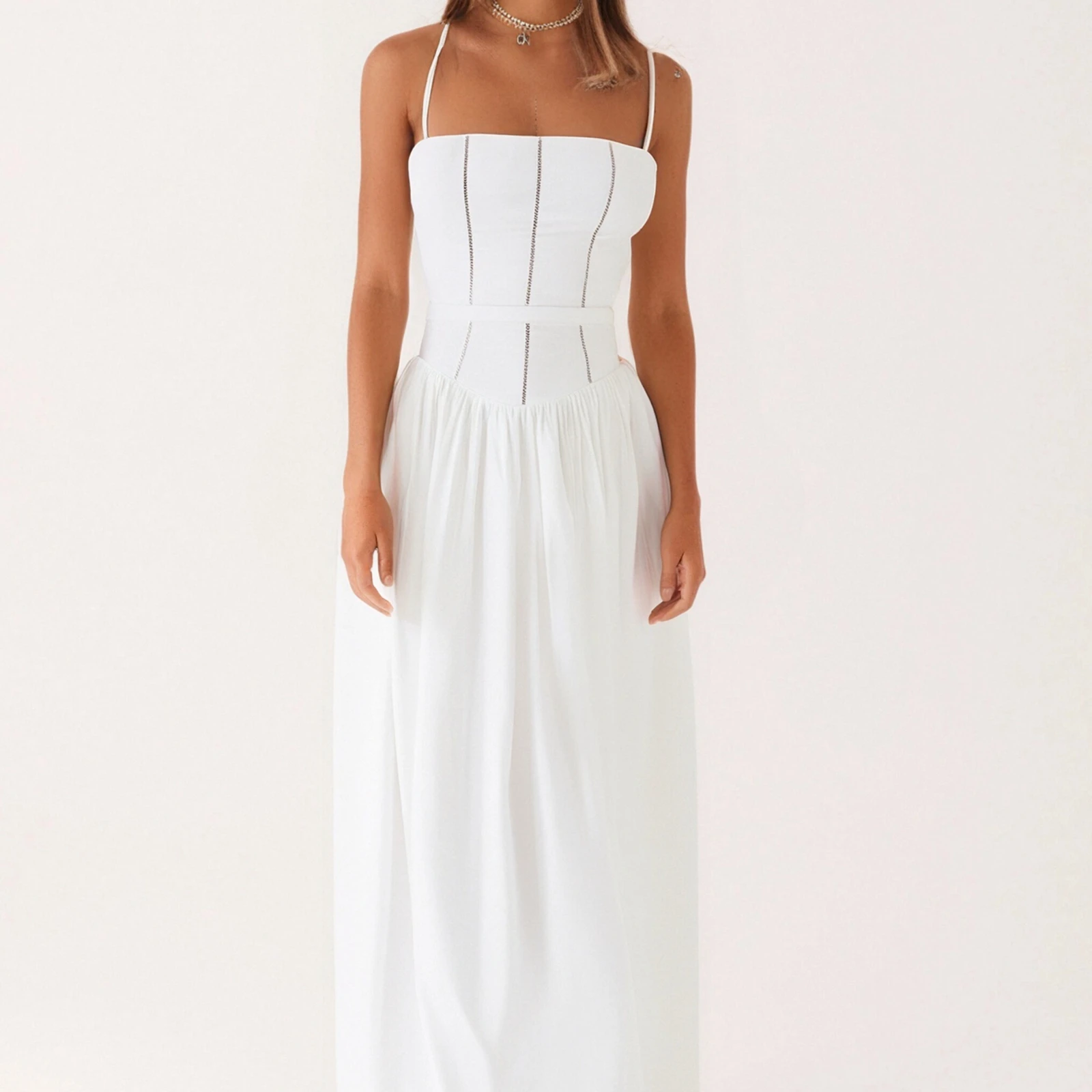 女性の夏のロングキャミドレスノースリーブフラワープリントドレスビーチ休暇パーティー日常着アウトドアアクティビティストリート