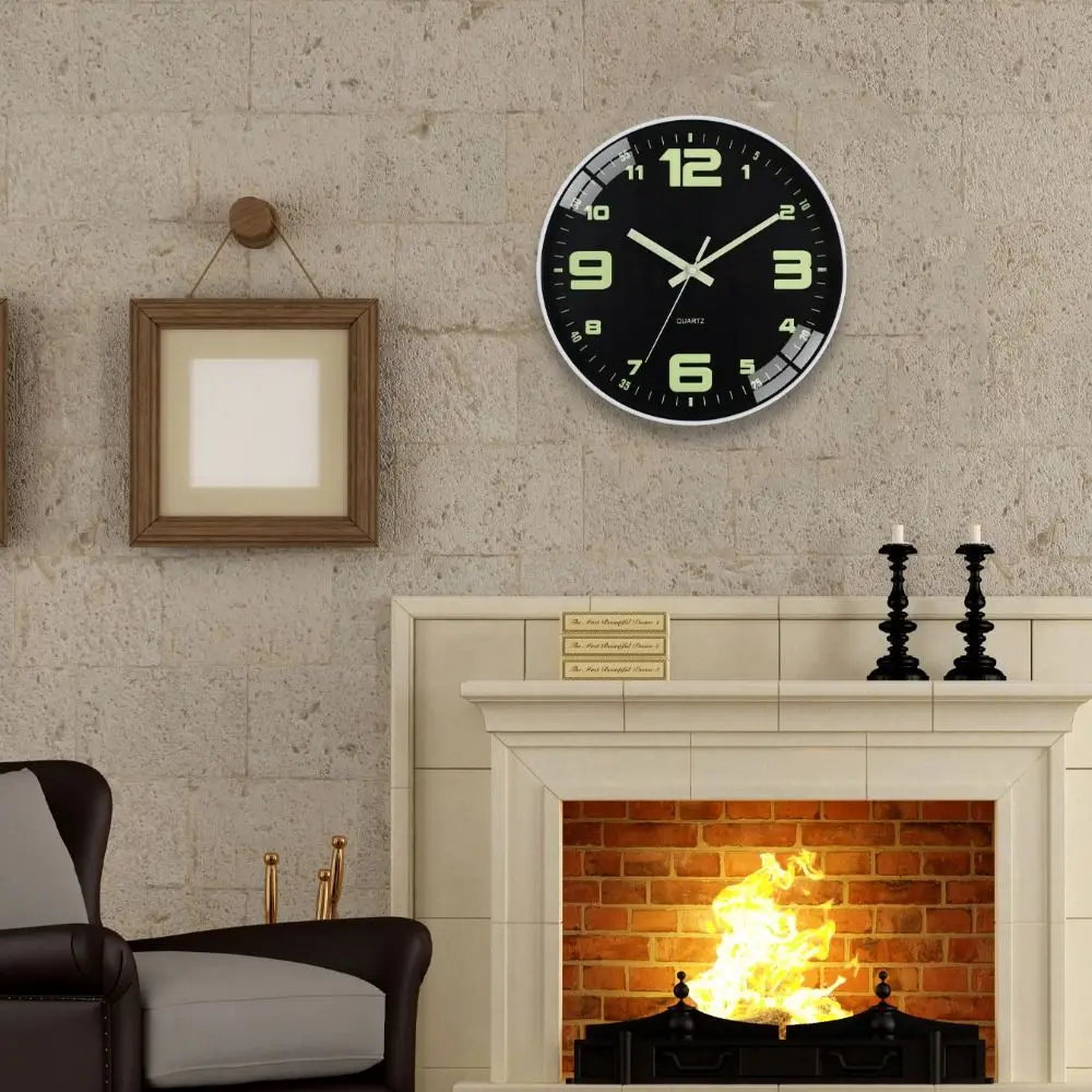 Wall Decoration Silent Quartz Wall Clock Plastic Round Luminous Wall Clock Time Accuracy Fashion Digital Clock Hotel