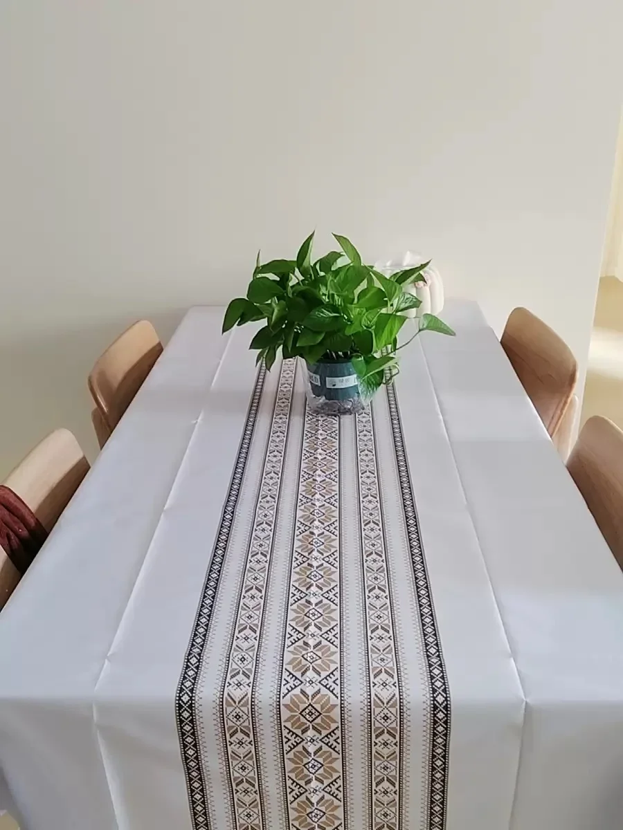 

Delysia King Tablecloth