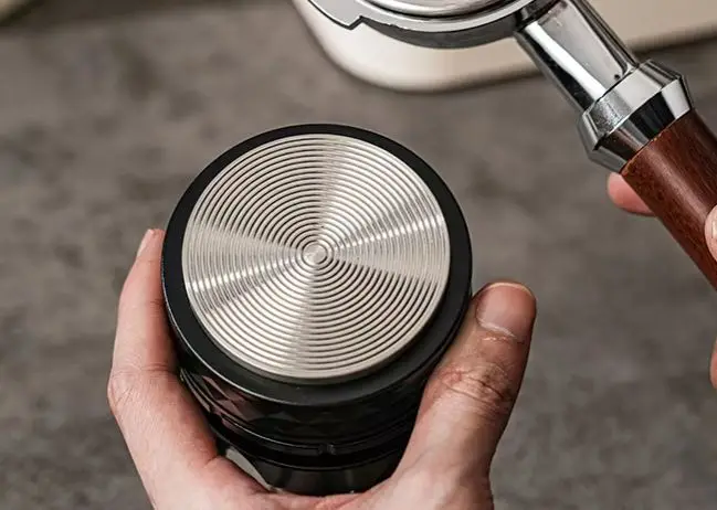 

Универсальный пресс-толкатель для кофемашин Store 2055, 2-в-1, 58 мм