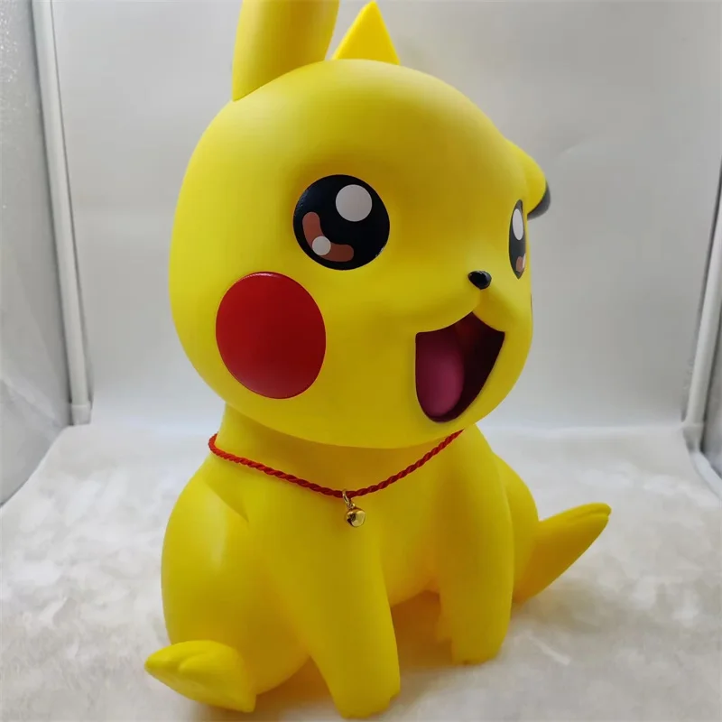 ポケモンピカチュウの大きな像,座っている姿勢,アクションフィギュアの