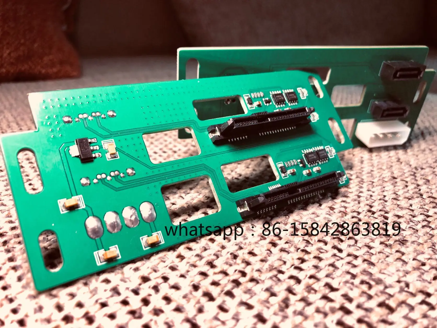 Snail Interstellar Backplane C Model D Model A Model B NAS Support Hot Swap SAS SATA Upgrade Hard Disk Power IC