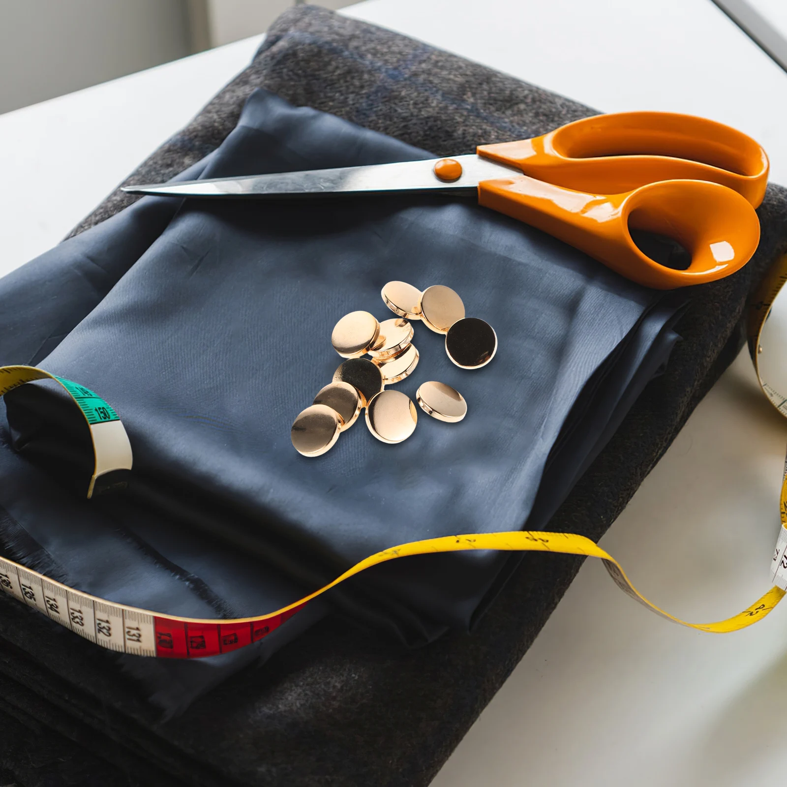 

30Pcs Metal Buttons Alloy Flat Buttons for Sewing Knitting Scrapbook DIY Fashion Clothing Decoration 18Mm Golden