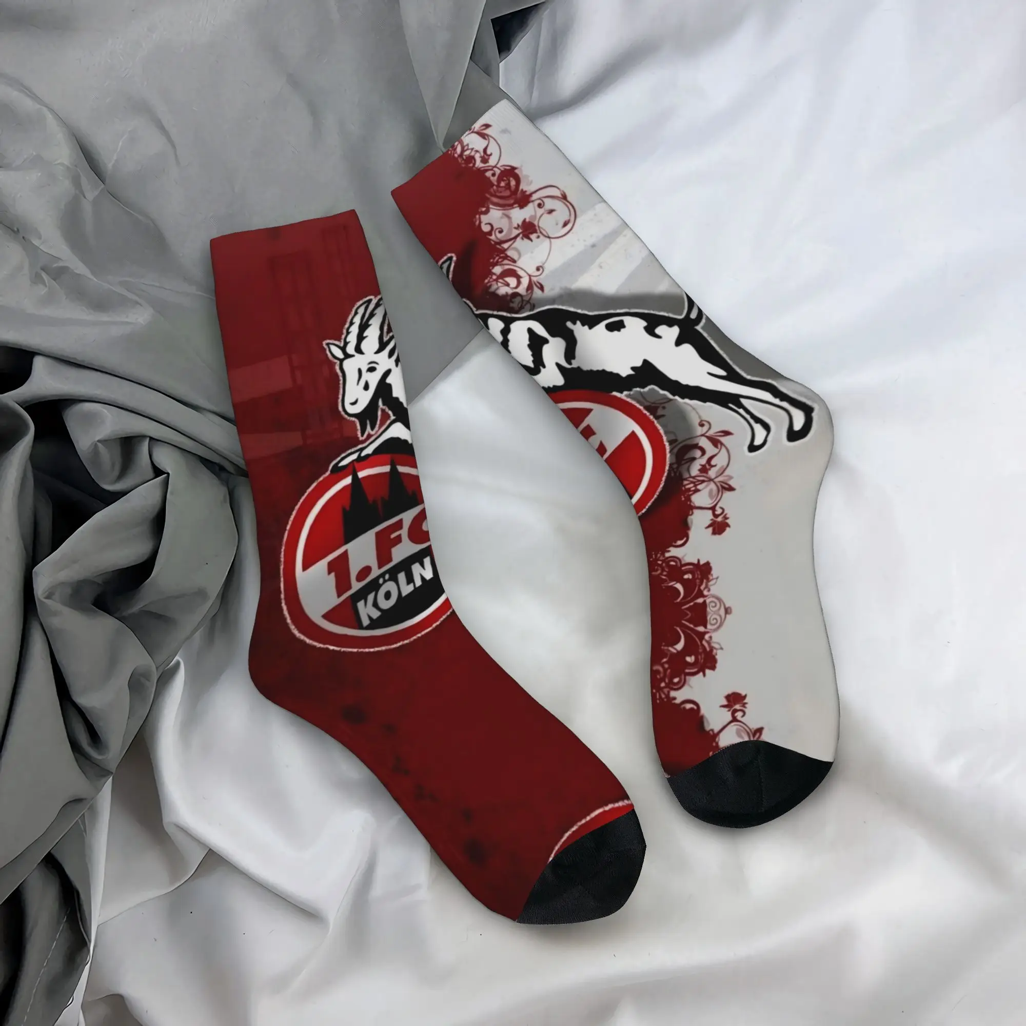 

Забавные носки Funny Happy FC Koln в стиле ретро Harajuku, бесшовные носки в стиле хип-хоп, незаменимые вещи для матчей