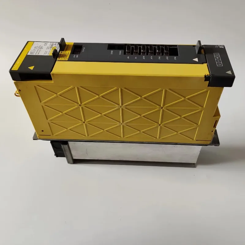 

A06B-6111-H006 Servo Drive Used In Good Condition 3 Months Warranty