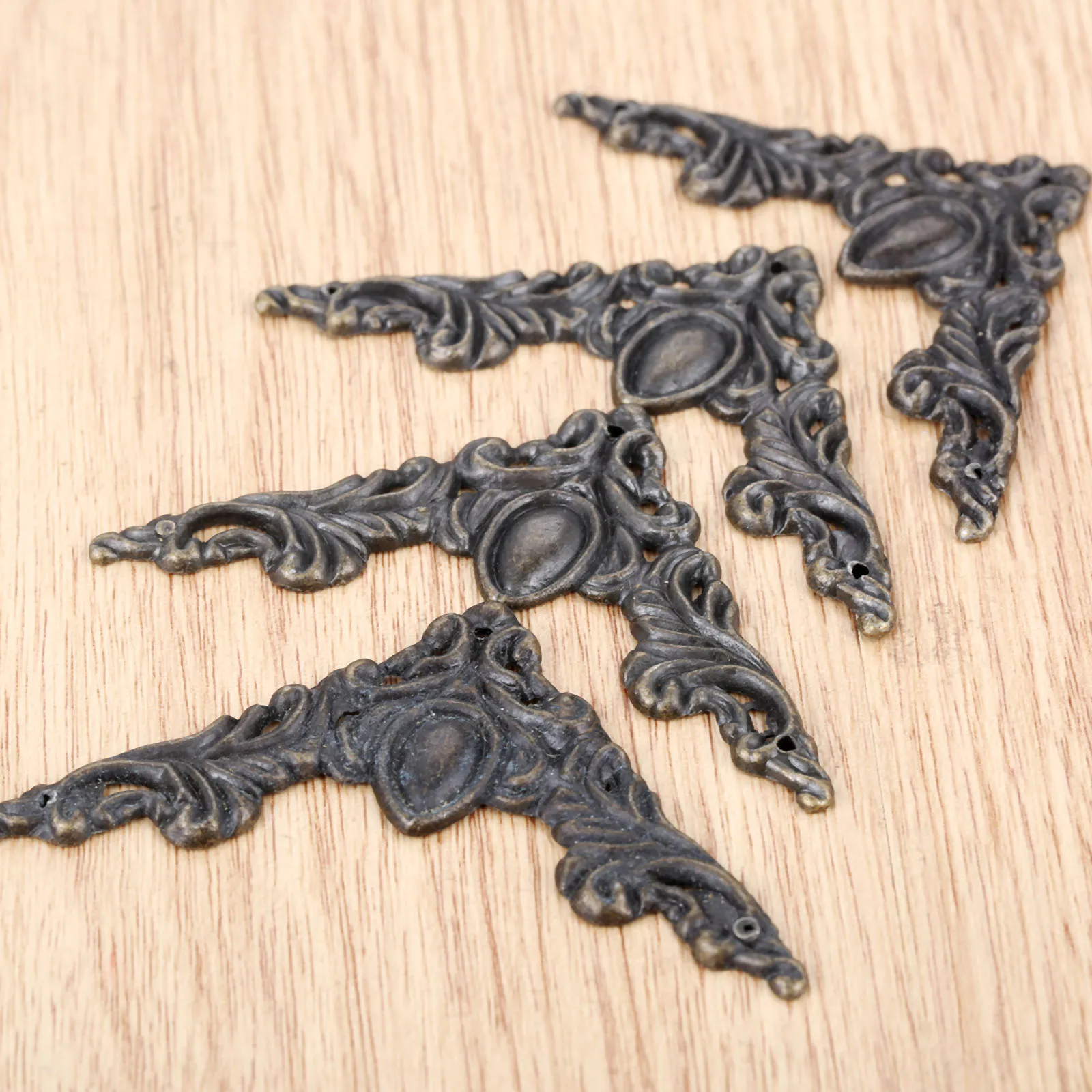 4Pcs Antique Bronze Decorative Protectors 50*50mm For Book Corner Protector Box Book Scrapbook Metal Album With Nails - view 4