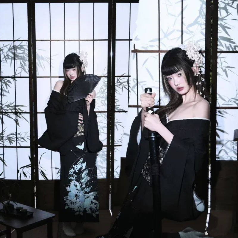 

2025 Vintage Style Women's Long Dress Traditional Japan Kimono Black Color Yukata Bathrobe Cosplay Clothing Photography Dress