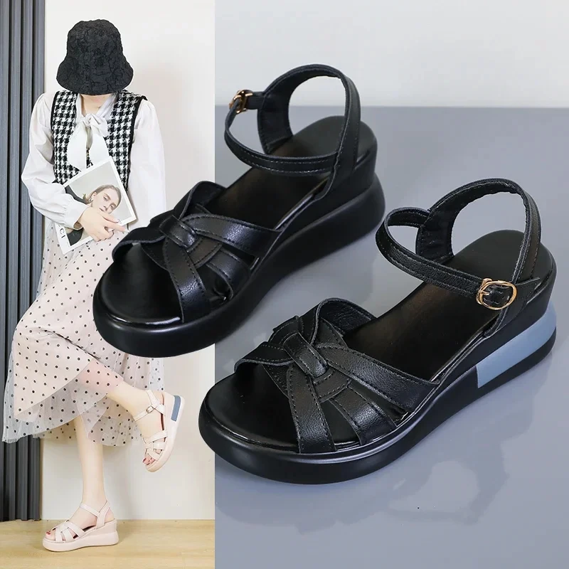 Casual sandals for women, summer 2024 new hollow sandals with exposed toes, retro sloping heel, thick soled women's shoes