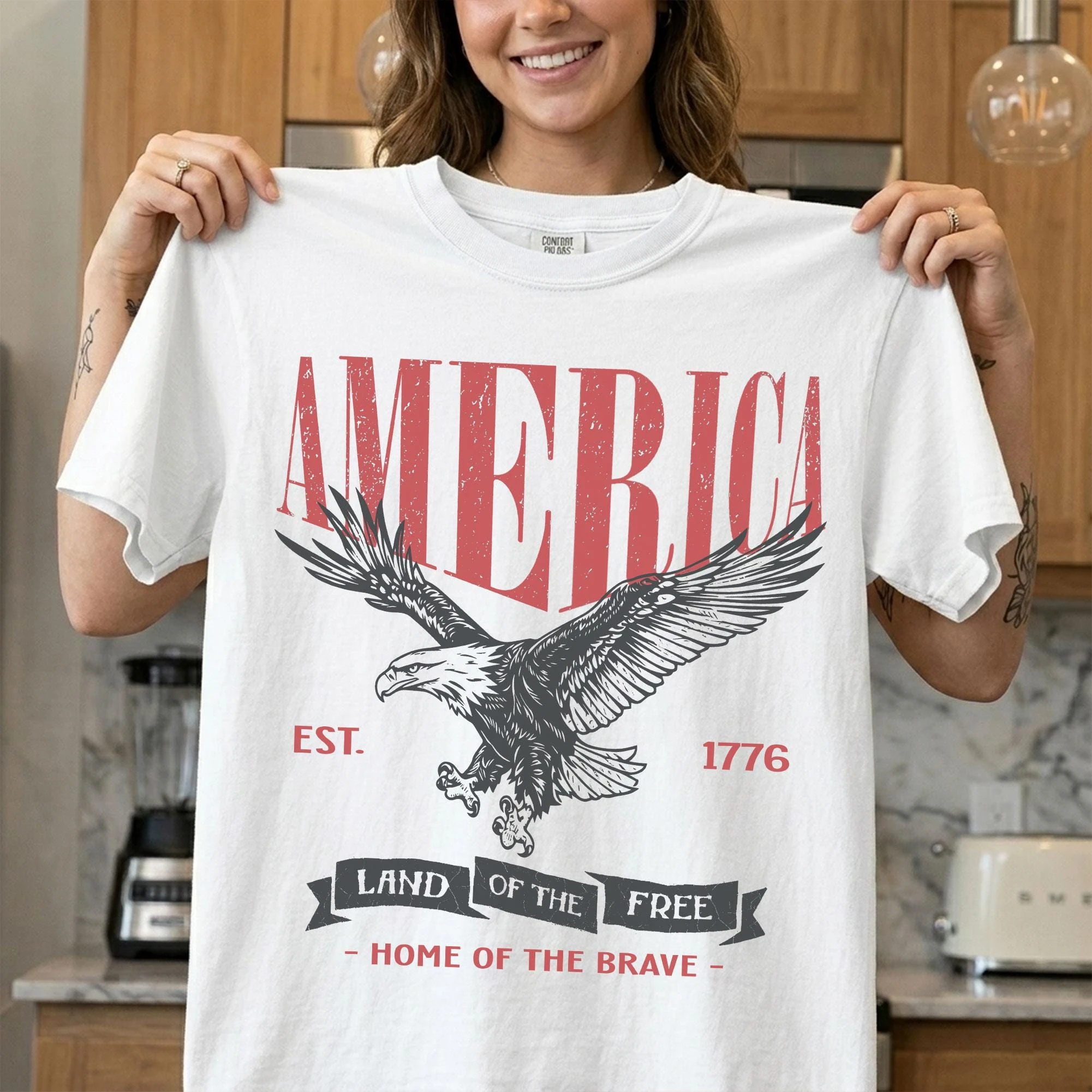 America Bald Eagle Graphic Comfort Colors Unisex T-Shirt, Vintage 1776 US Semiquincentennial Shirt