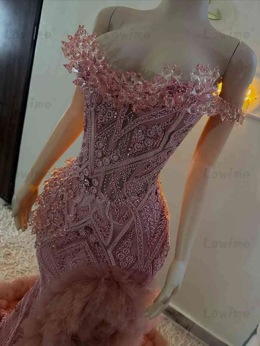 섹시한 핑크 파티 드레스 크리스탈 인어 프롬 드레스 2026 맞춤형 주름 장식 스플릿 사이드 롱 셀러브리티 이브닝 가운