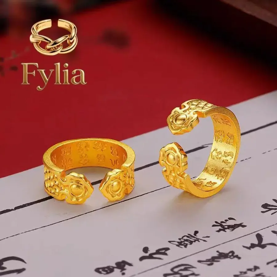 

Fylia Jewelry Couple's 24K Gold (AU999) Ruyi Hundred Blessings Ring | Gold-inlaid ruyi head, hammered vertical with magnetic c