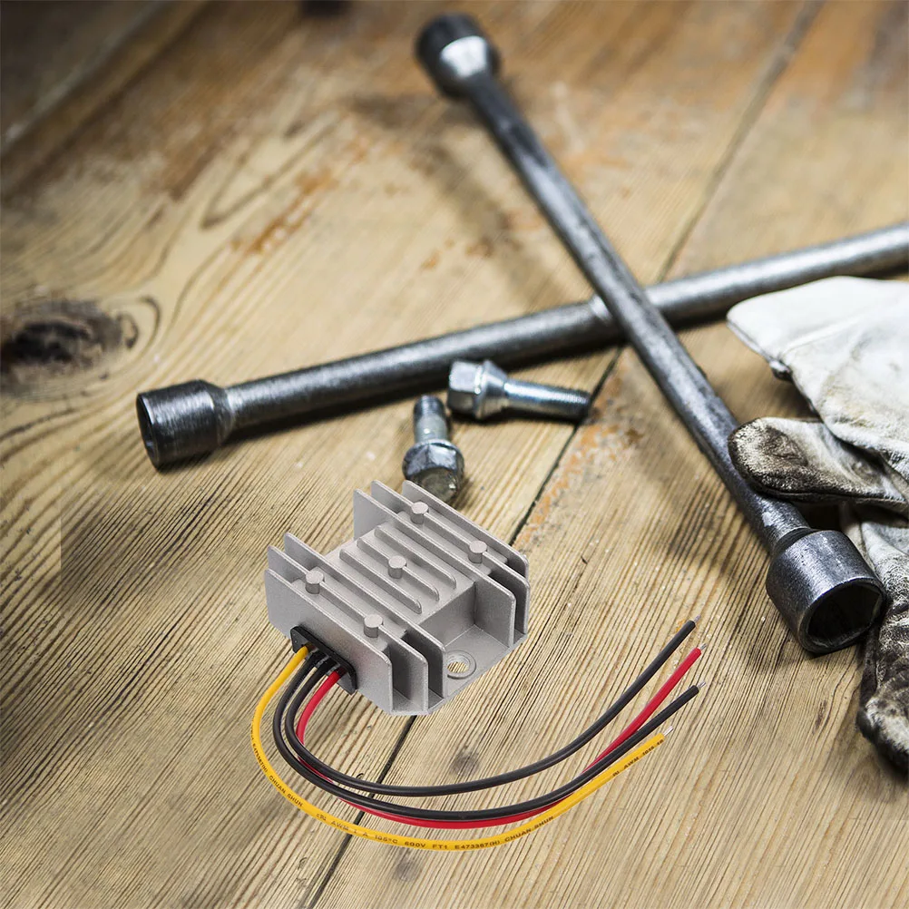 

12V/24V To 5V 5A 25W Dc To Dc Converter Step Down Module Car Power Inverter Vehicle Marine Compact Efficient Stable Overvoltage