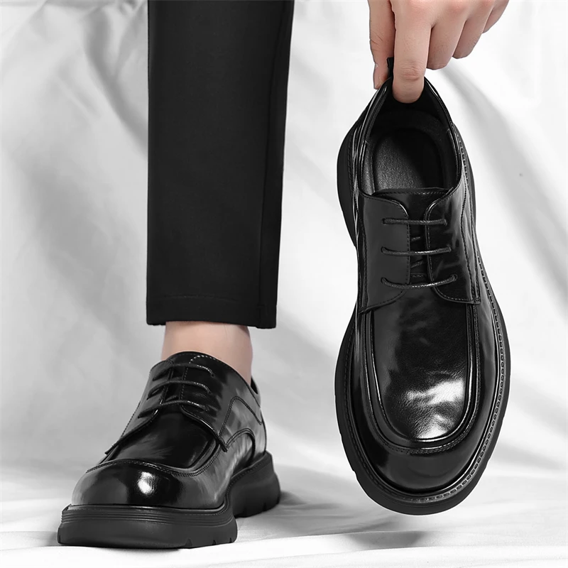 

Men's luxury business leather shoes Gentleman retro British style Office or classic suit Adult shoes Comfortable high-quality