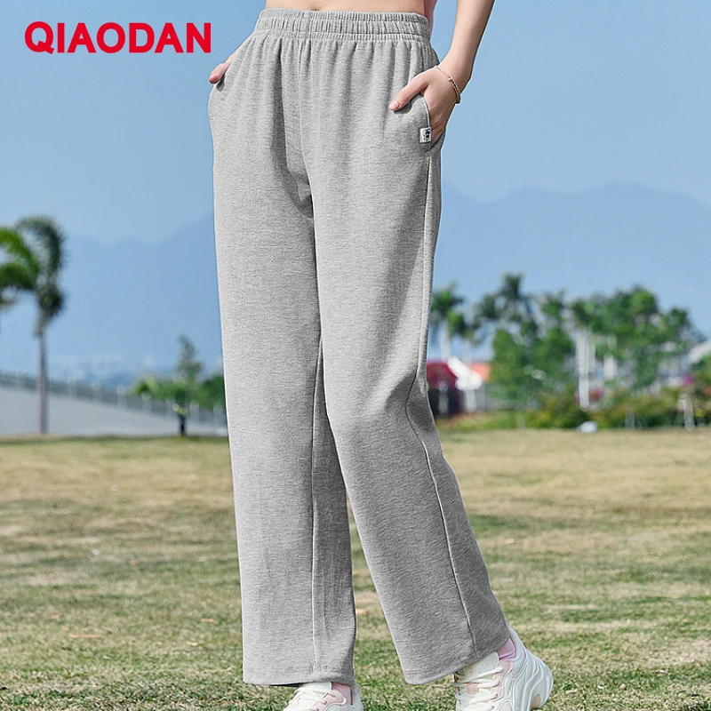 QIAODAN النساء Sweatpants 2025 الخريف مريحة خفيفة الوزن تنفس عالية الجودة المدرب سراويل غير رسمية في الهواء الطلق XKL22241982 #1