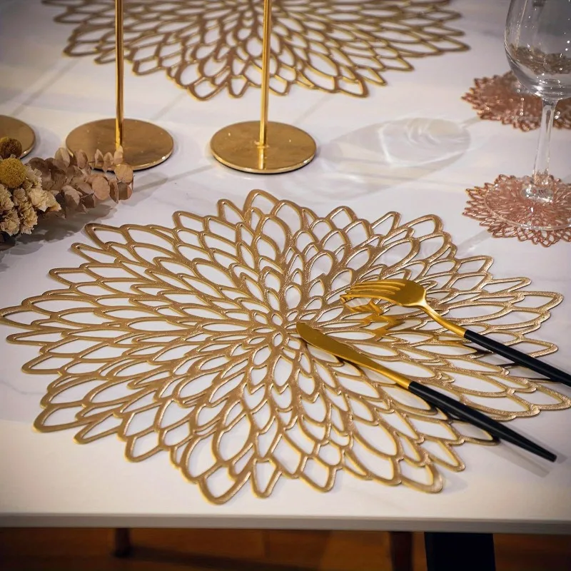 10pcs Vintage Golden Openwork Placemats PVC Elegant Round Leaf Gold Foil Placemats Hibiscus Flower Placemat Dining Table Decor