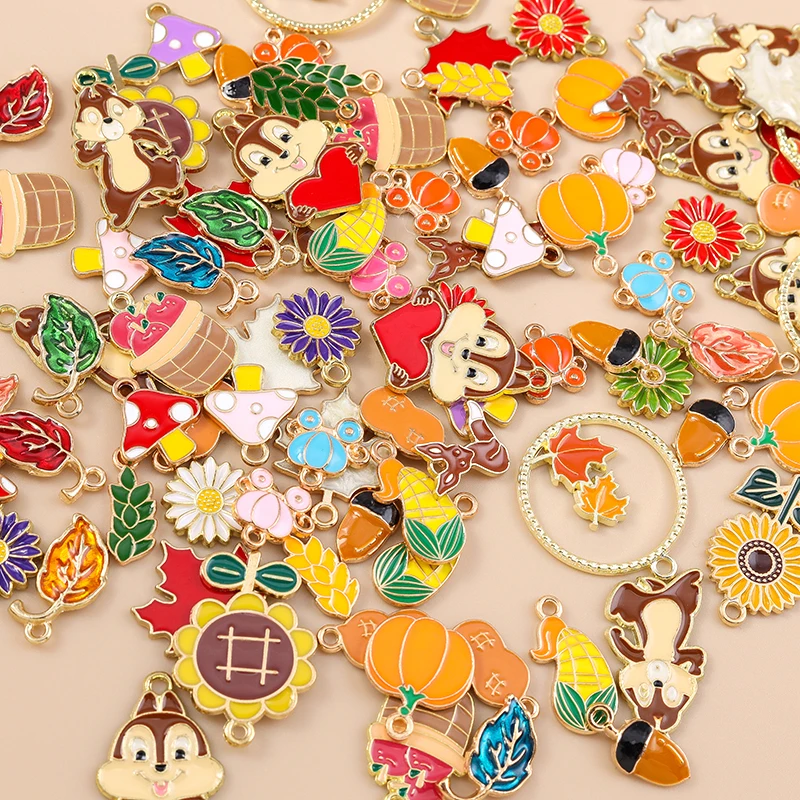 Leslie 10 Stück niedliche Herbst-Anhänger zum Erntedankfest, Ahornblatt, Pilz, Apfel, Kürbis, Anhänger für Armbänder, Halsketten, Schmuckherstellung – Detail 3