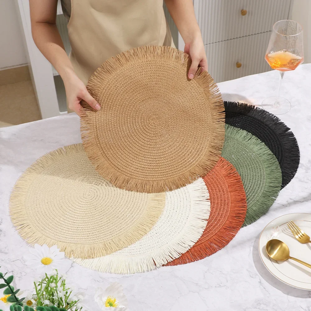

4pcs Round Braided Placemats Fringe Paper Table Mats Hand Woven Non-slip Insulation Place Mats Tea Cup Pad Dining Table Decor