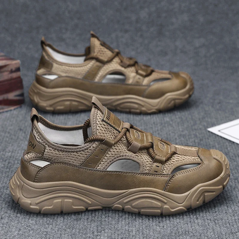 

Летние мужские сандалии, повседневная обувь, уличные тапочки, пляжные прогулочные шлепанцы, комфортные роскошные дизайнерские легкие модные кожаные шлепанцы