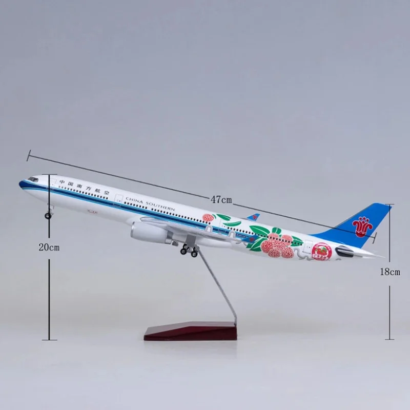 

47cm A330 Air China Southern Airlines Lychee 1/135 Scale Model Resin Aircraft With Induction LED Light Souvenir Toy Planes Gift