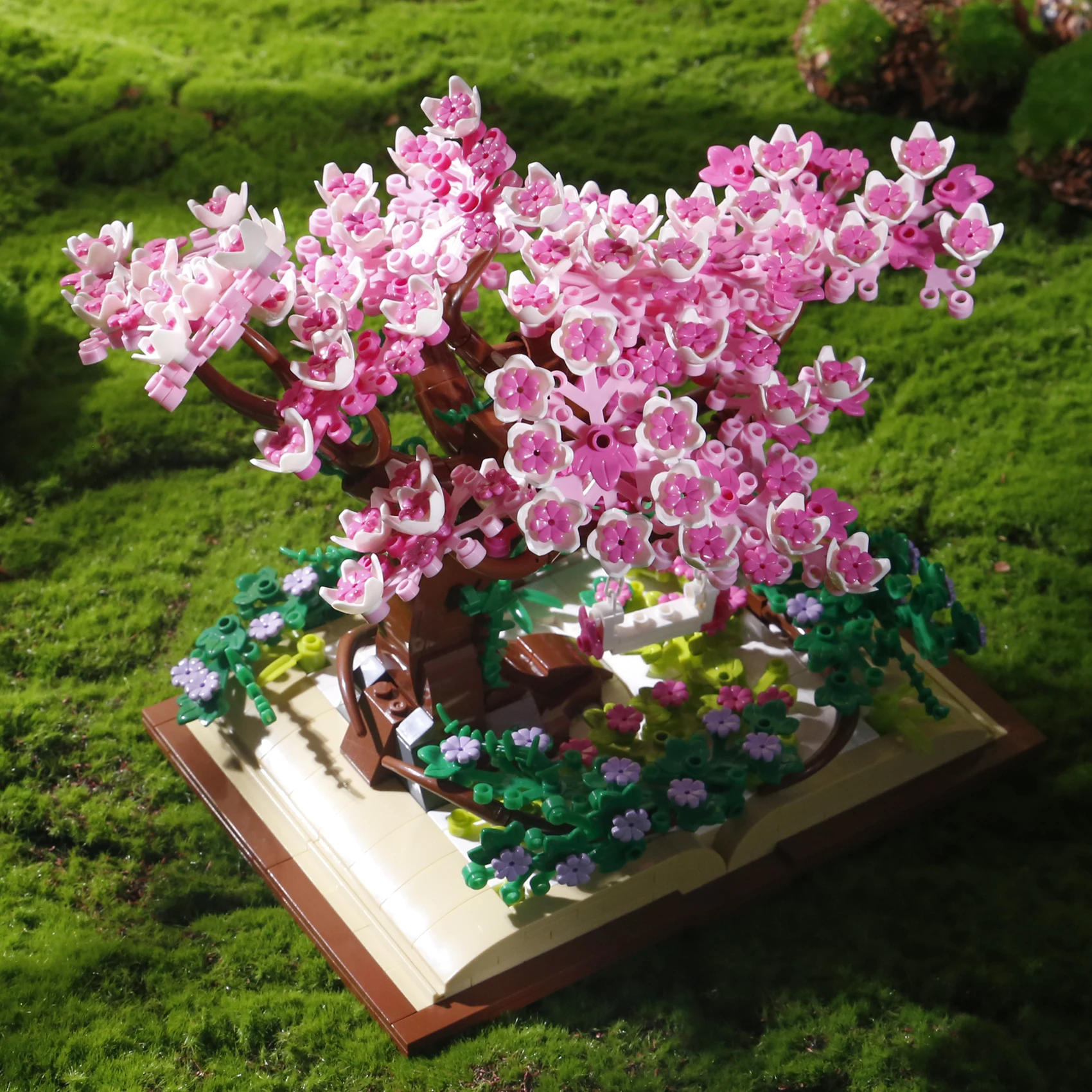 753PCS Japanese Cherry Blossom Bonsai Tree Building Blocks Plant on Magic Book Assemble Bricks Toys Gift For Children Kids