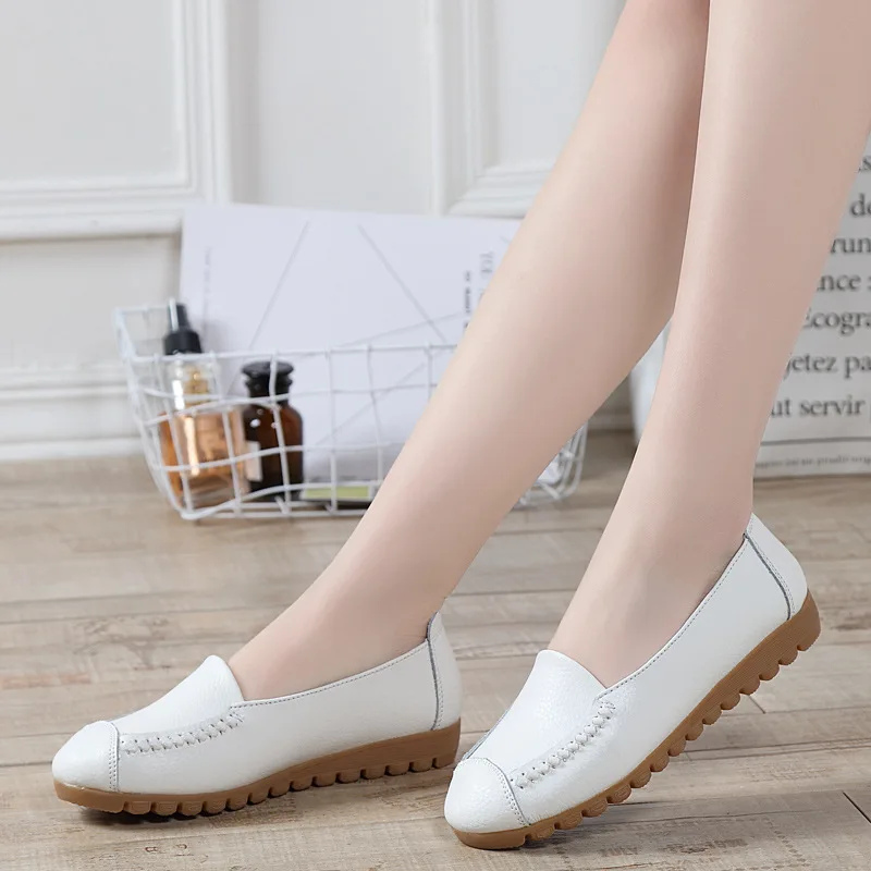WOIZGIC Women\'s Flats Shoes Comfortable Breathable Slip-On Loafers Fashionable Flats Heel Footwear for Casual Wear