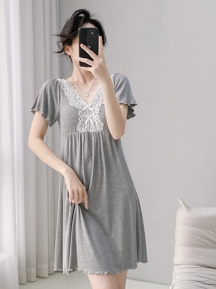 robe-de-nuit-d'ete-fine-a-manches-courtes-pour-femme-en-coton-modal-avec-dentelle-toucher-soyeux-confortable-pour-la-maison-style-doux-col-en-v-pull-over