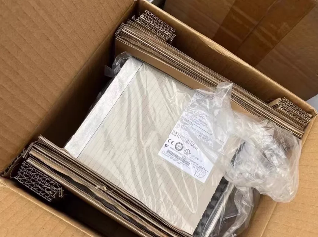 

SGDH-20AE-OY Brand New Servo Drive，Fast shipping，SGDH 20AE OY