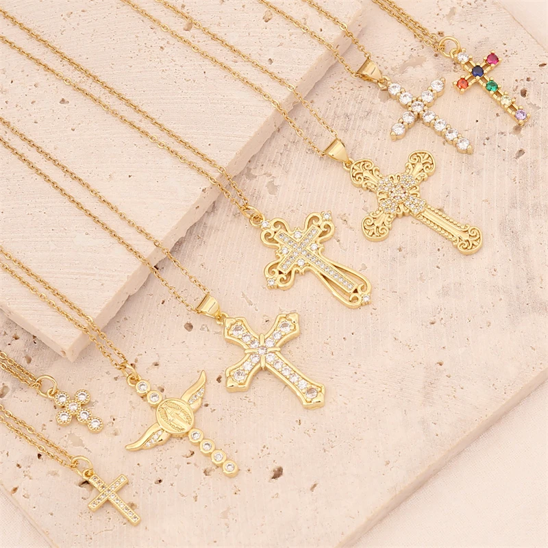 Exquisite Luxury Gold Cross Women's Zircon Pendant Necklace 18K Gold-plated Copper Necklace Personalized Fashion Jewelry Gift