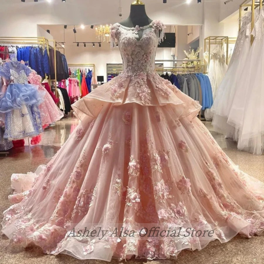 Customized Luxury Sweet 16 Dresses For Prom Party O-Neck Applique Hollow Back Vestido De 15 Anos Women Pageant Occasion Gown