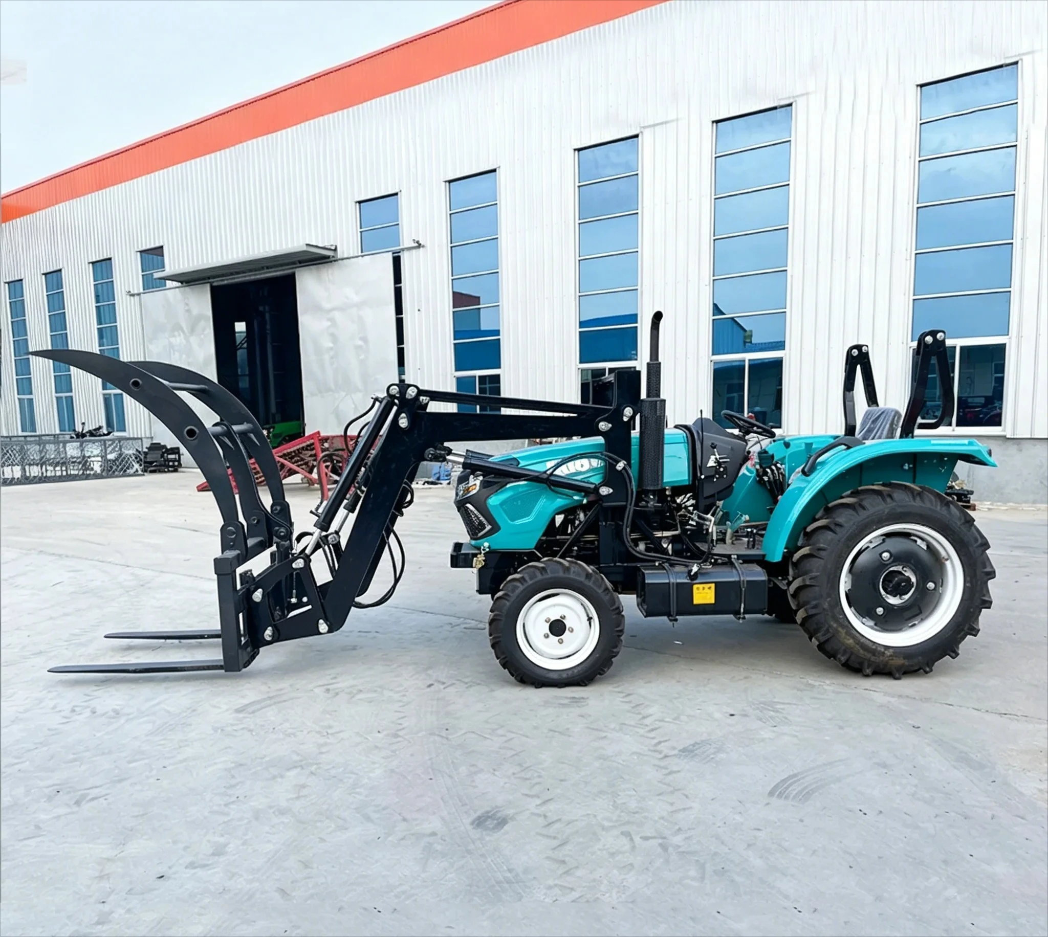 Multi-functional Tractor Farm Equipment With Various Tools50/60HP